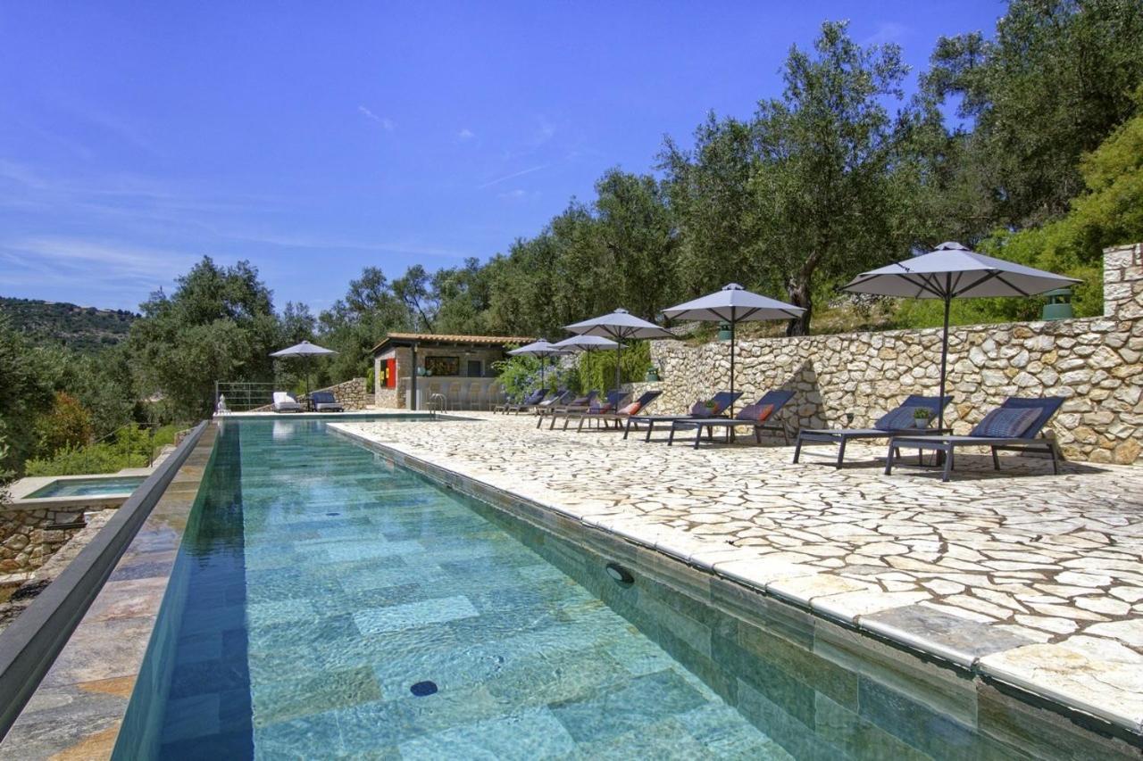 Paxoi - Adult-only * Gaios